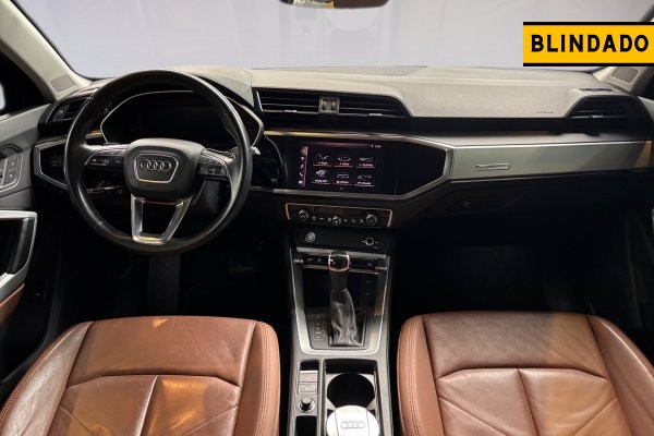 AUDI Q3 1.4 35 TFSI GASOLINA PRESTIGE PLUS S TRONIC 2020/2020 AUDI Q3 1.4 35 TFSI GASOLINA PRESTIGE PLUS S TRONIC 2020/2020